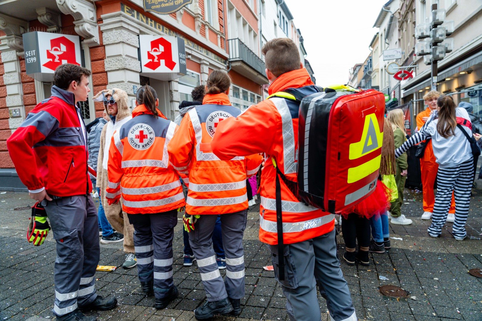 Narrenkäfig in Bad Kreuznach: Rotes Kreuz mit 60 ehrenamtlichen Sanitätern im Einsatz