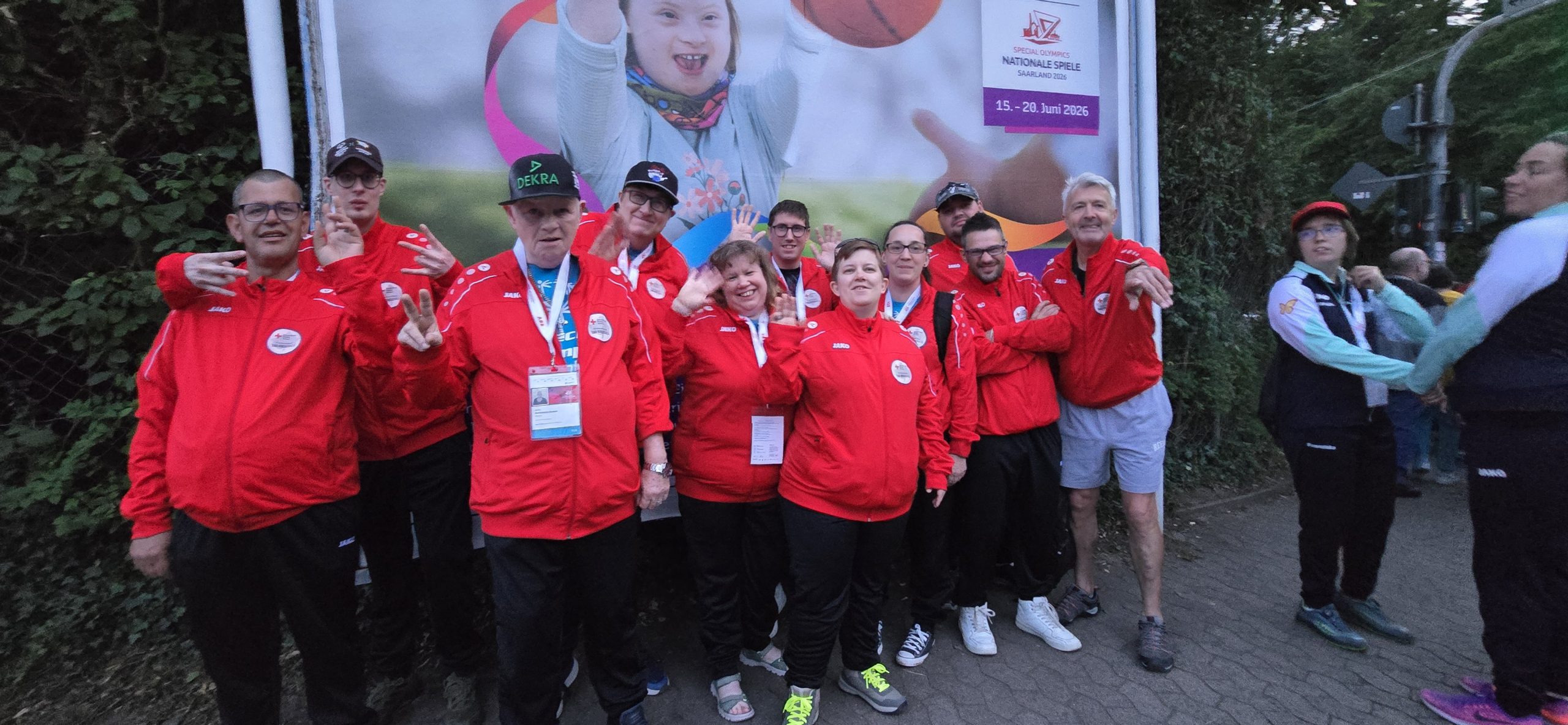 Acht Athletinnen und Athleten des Hans-Schumm-Hauses bei den Nationalen Special Olympics in Saarbrücken – mit Gold im Bowling und einem Podestplatz im Radsport.